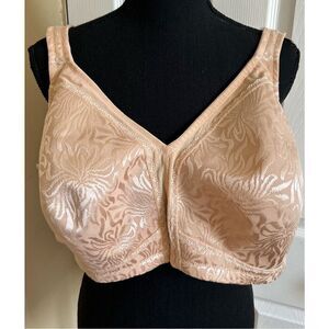 Elegant Floral Lace Bra in Beige